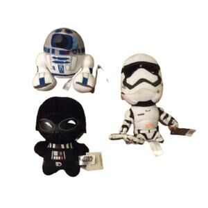 NWT Star Wars 6-9" plush